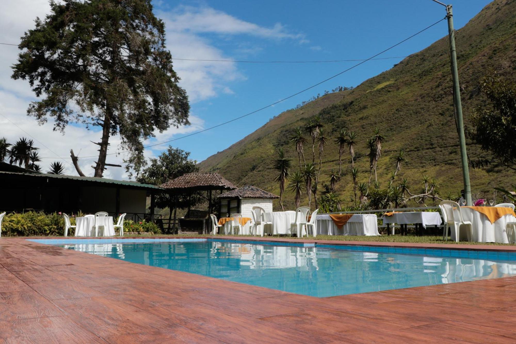 Hosteria La Eterna Primavera Huigra Kültér fotó