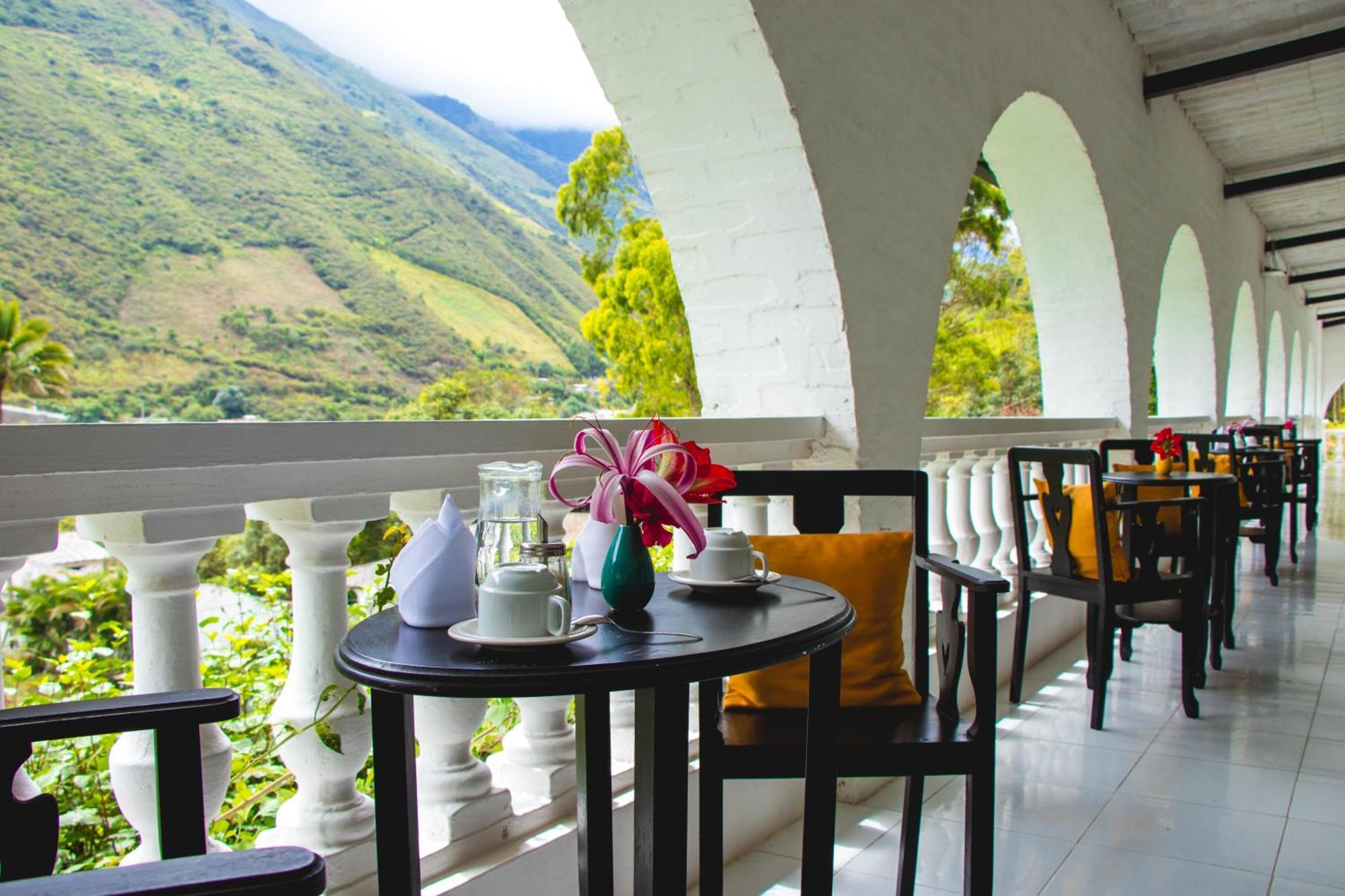 Hosteria La Eterna Primavera Huigra Kültér fotó