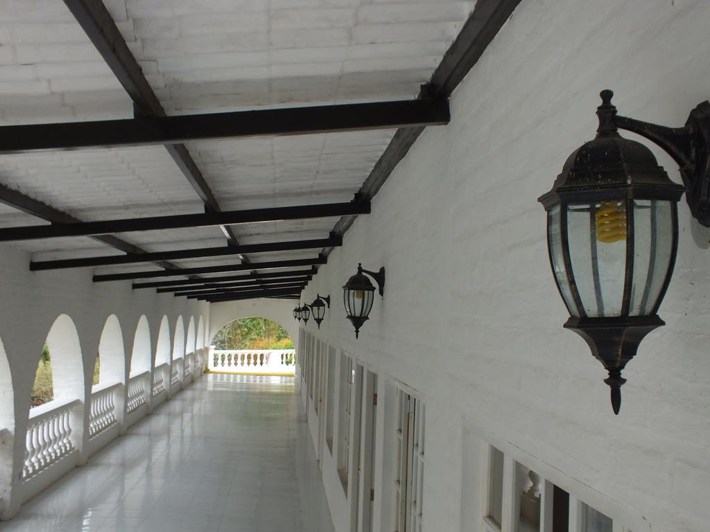 Hosteria La Eterna Primavera Huigra Kültér fotó