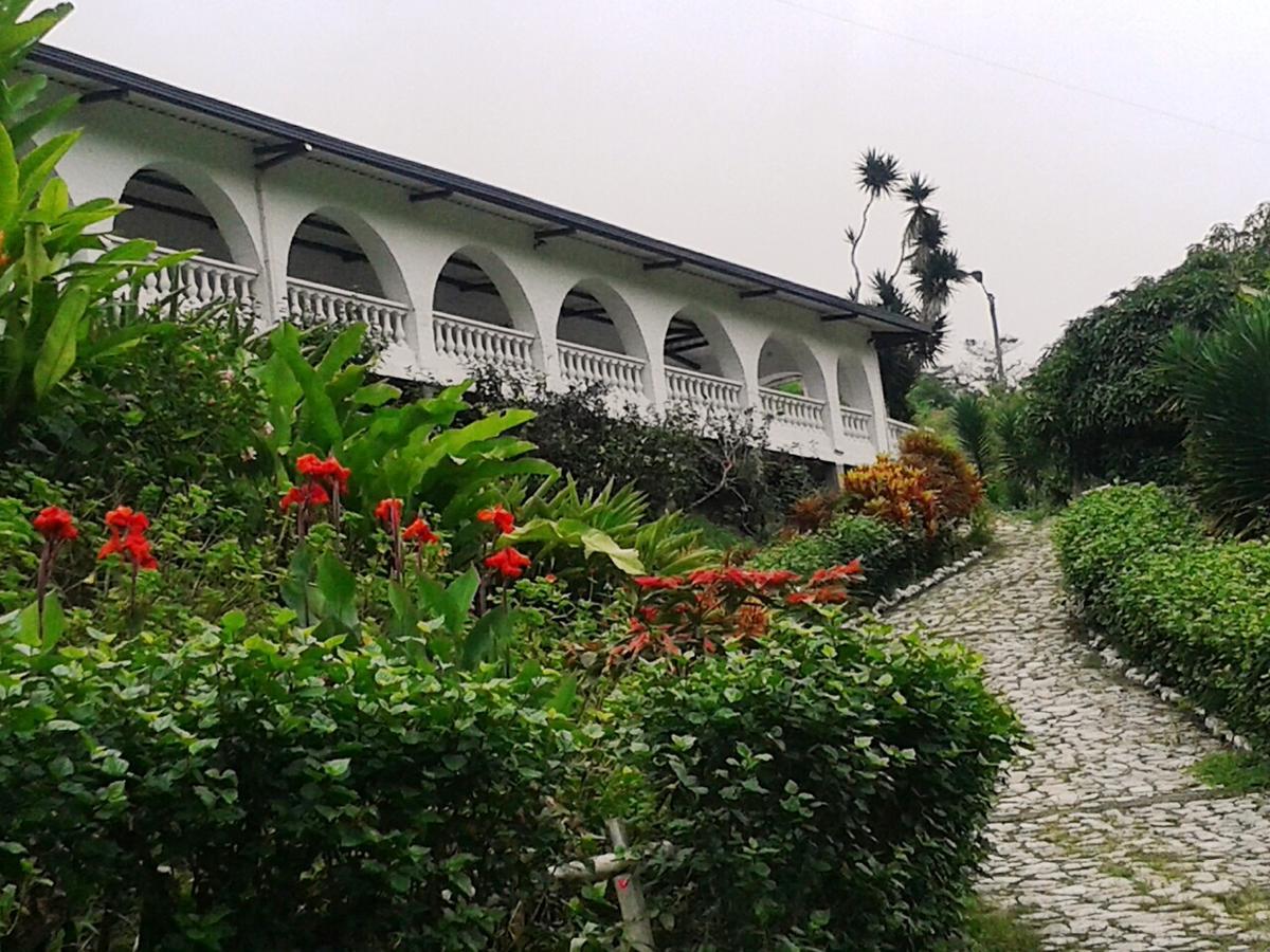 Hosteria La Eterna Primavera Huigra Kültér fotó