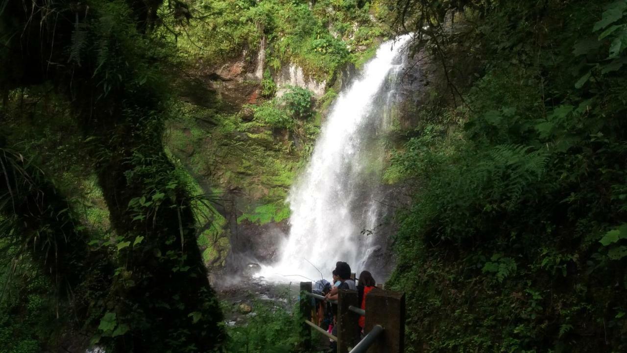 Hosteria La Eterna Primavera Huigra Kültér fotó