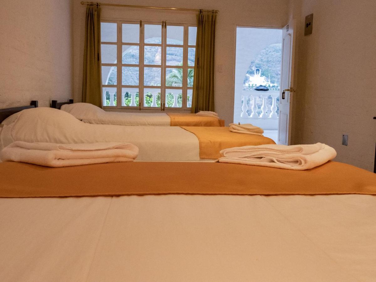 Hosteria La Eterna Primavera Huigra Kültér fotó